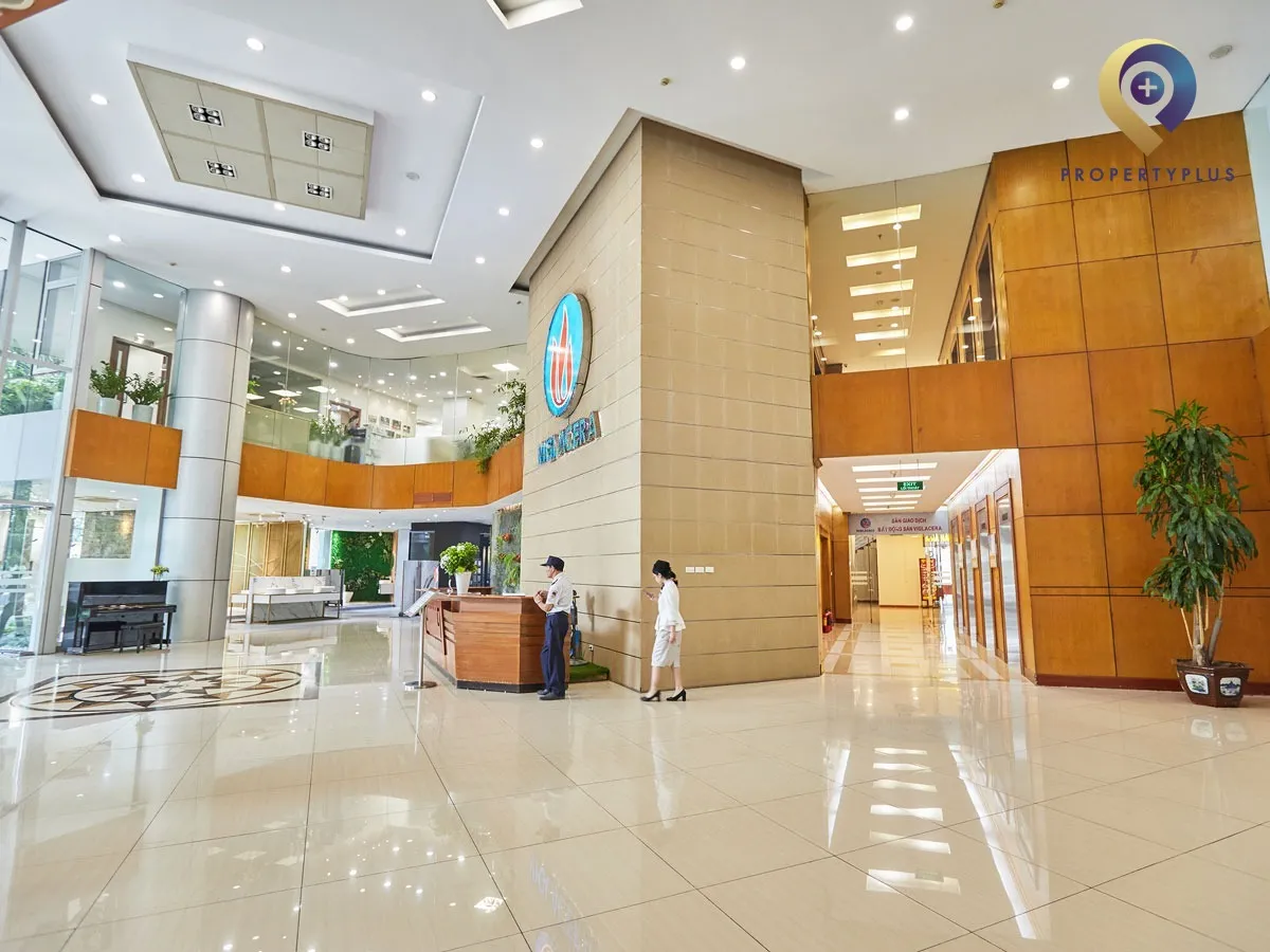 Sảnh tầng trệt rộng rãi và sang trọng tại Viglacera Tower